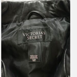 Victoria’s Secret Black 100% Leather Moto Jacket Size S Small
